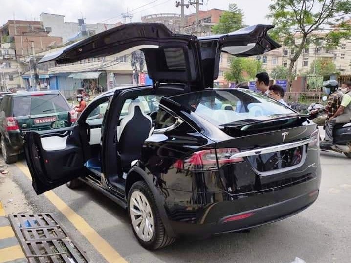 Tesla spotted in Nepal